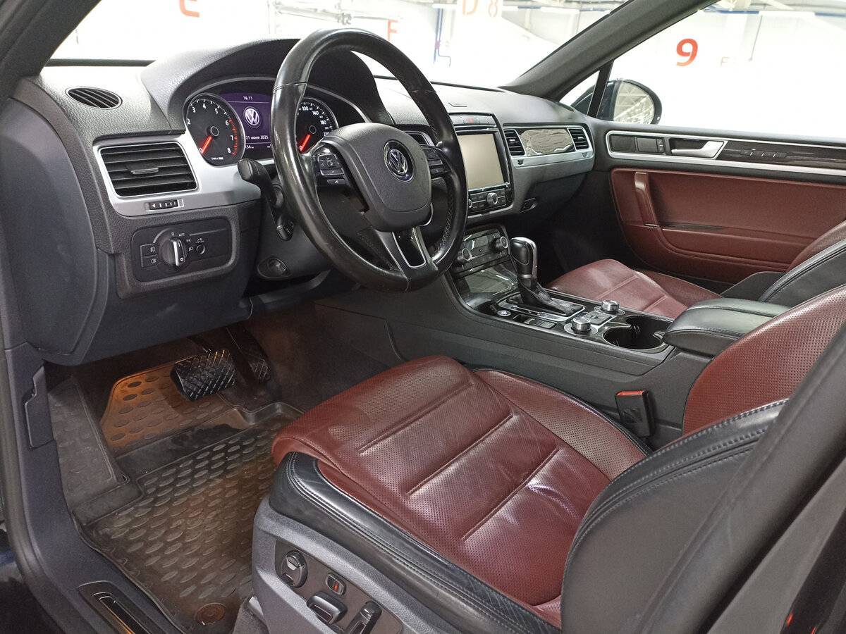 Купить Volkswagen Touareg, 2016, 141 134 км, фото №16