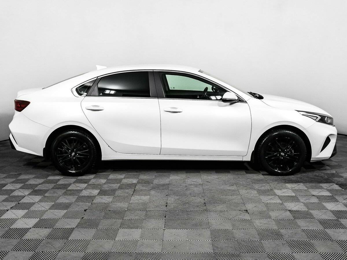 Купить Kia Cerato, 2022, 59 000 км, фото №4