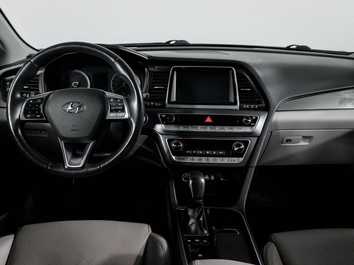 Купить Hyundai Sonata, 2017, 111 248 км, фото №12