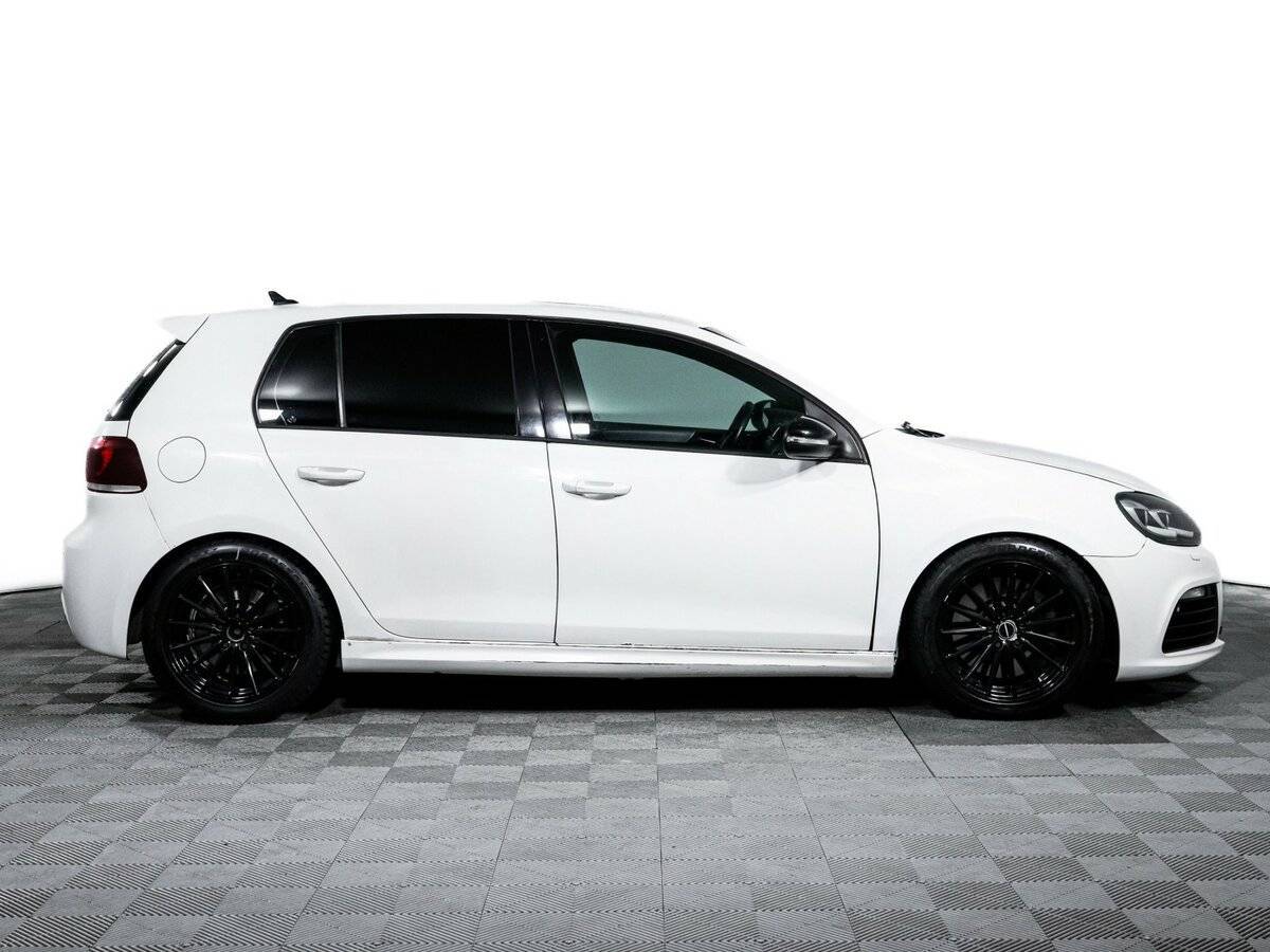 Купить Volkswagen Golf R, 2012, 259 132 км, фото №4