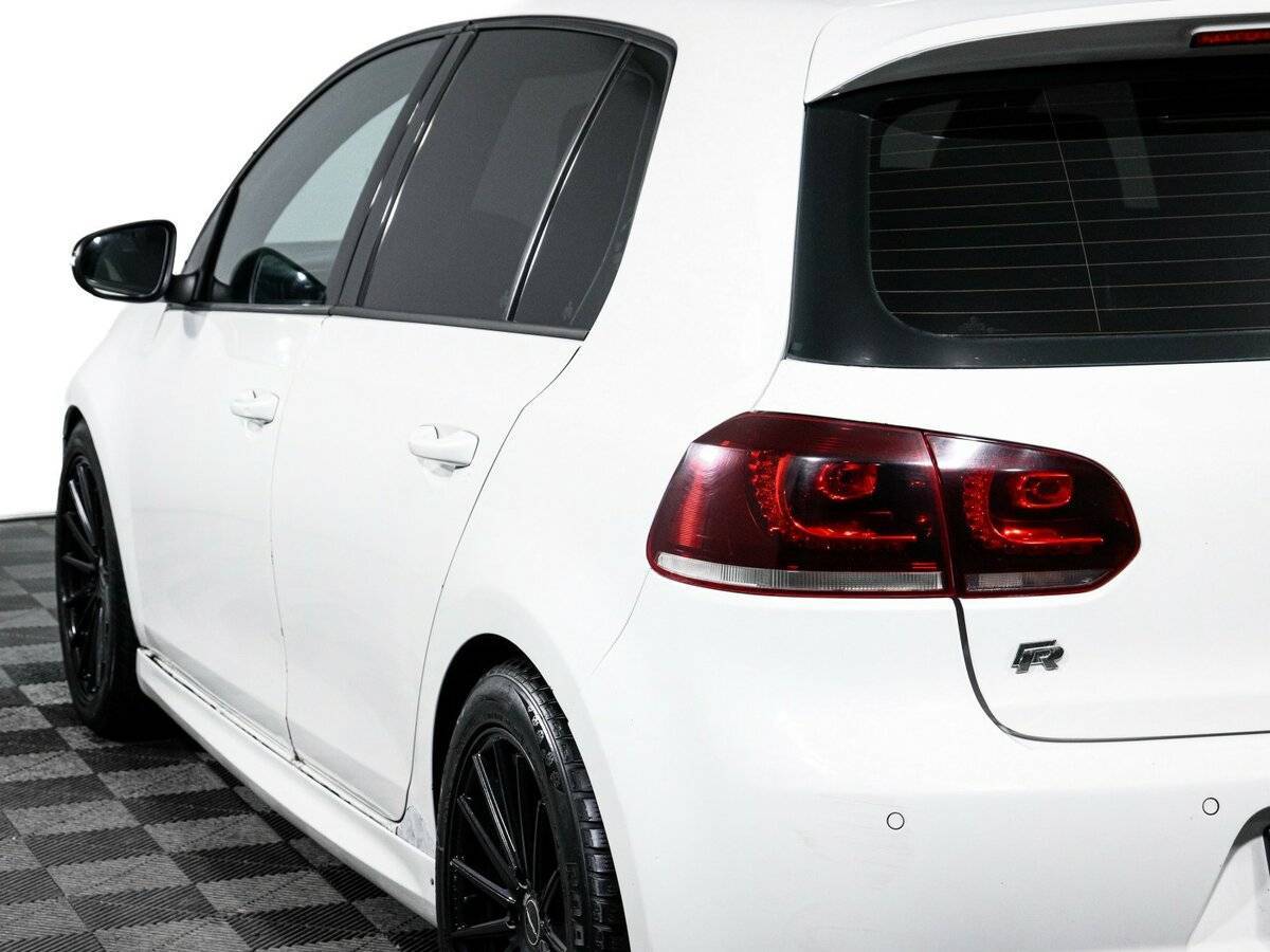 Купить Volkswagen Golf R, 2012, 259 132 км, фото №20