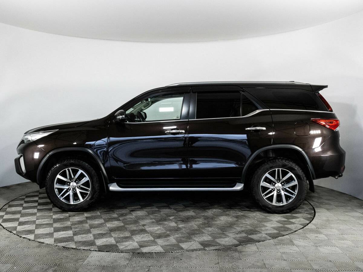 Купить Toyota Fortuner, 2018, 139 668 км, фото №9