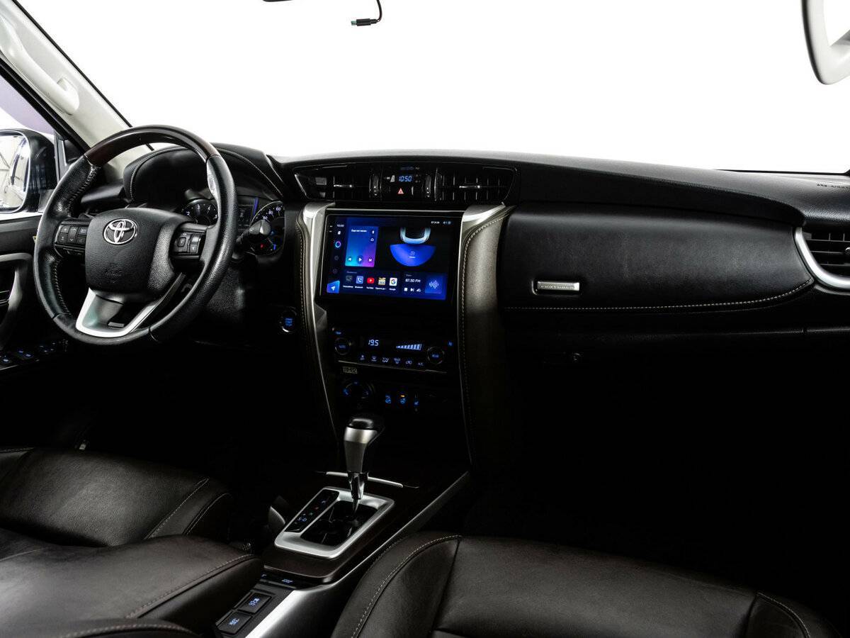 Купить Toyota Fortuner, 2018, 139 668 км, фото №10