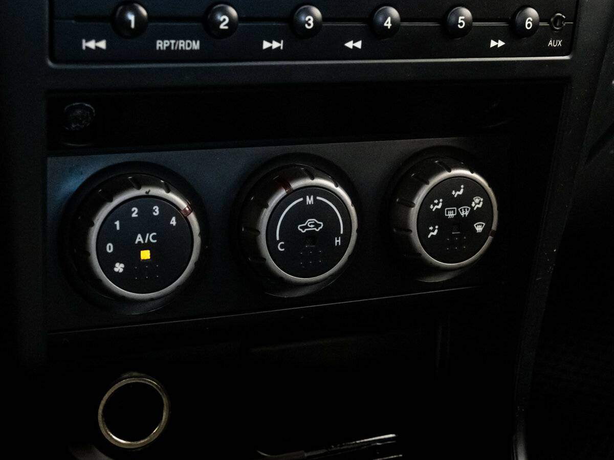 Купить Nissan Almera Classic, 2009, 177 212 км, фото №11