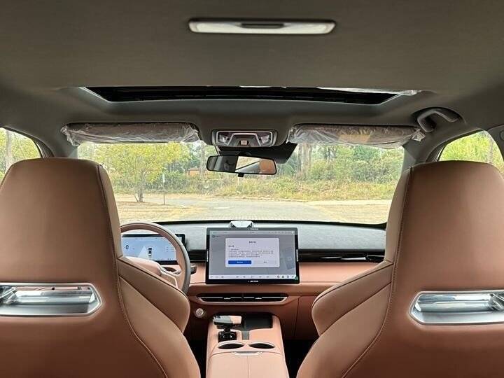 Купить Changan UNI-Z iDD, 2024, 2 000 км, фото №9