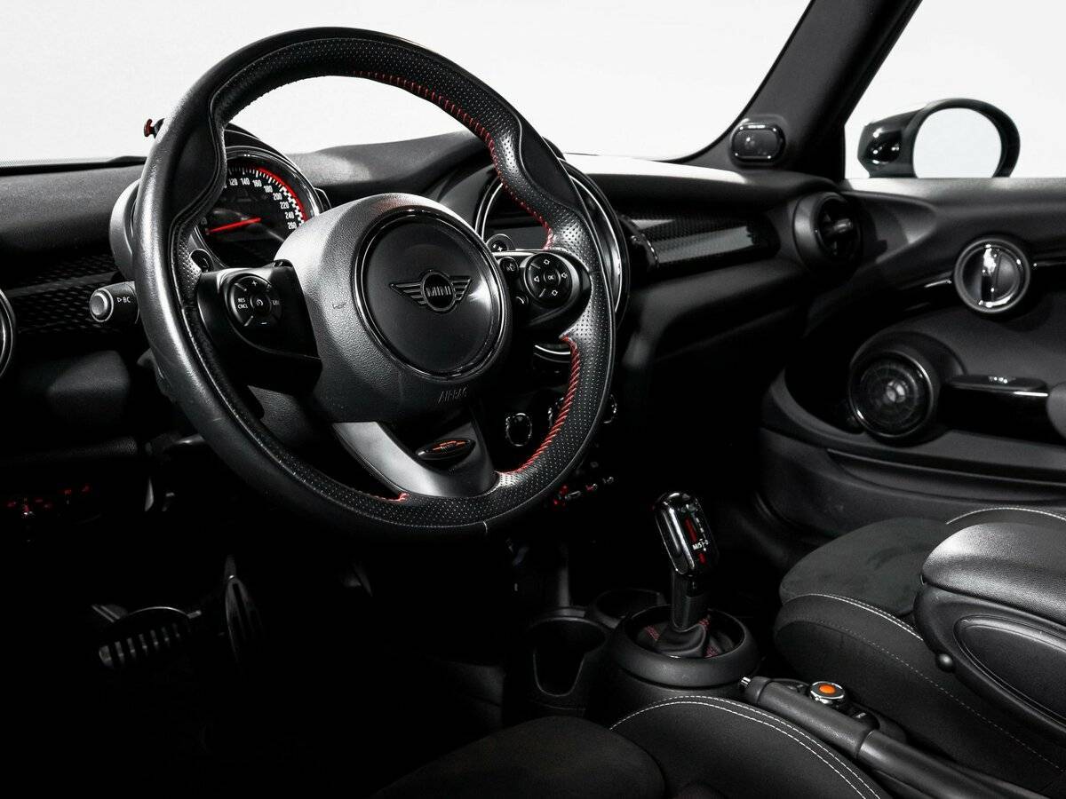 Купить Mini Hatch JCW John Cooper Works, 2019, 55 630 км, фото №14