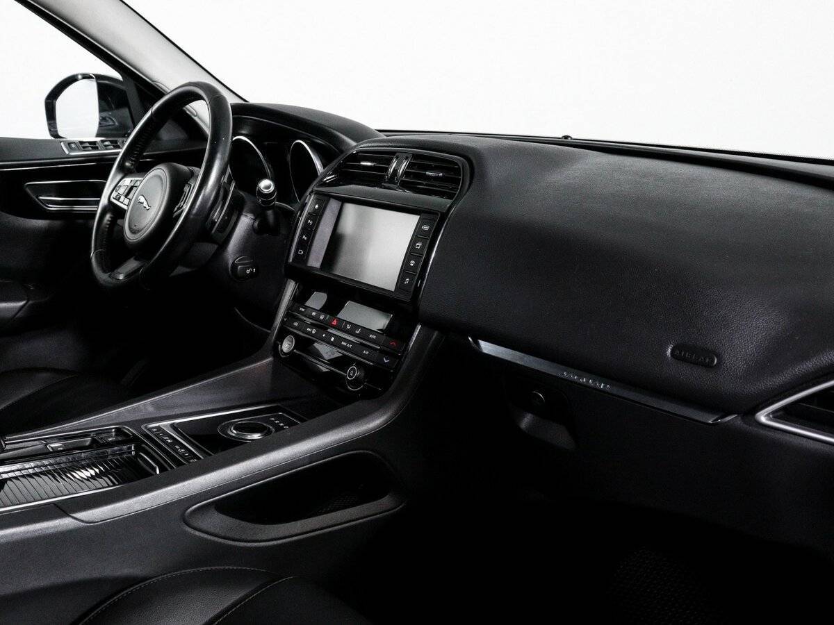 Купить Jaguar F-Pace, 2016, 93 866 км, фото №7