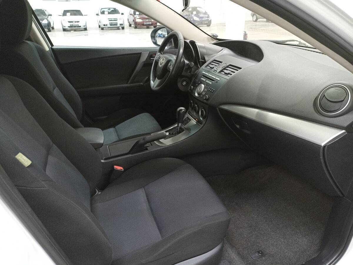 Купить Mazda 3, 2011, 213 056 км, фото №11