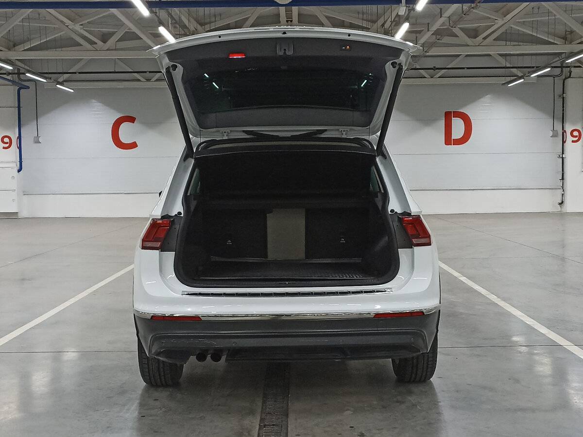 Купить Volkswagen Tiguan, 2017, 150 001 км, фото №10
