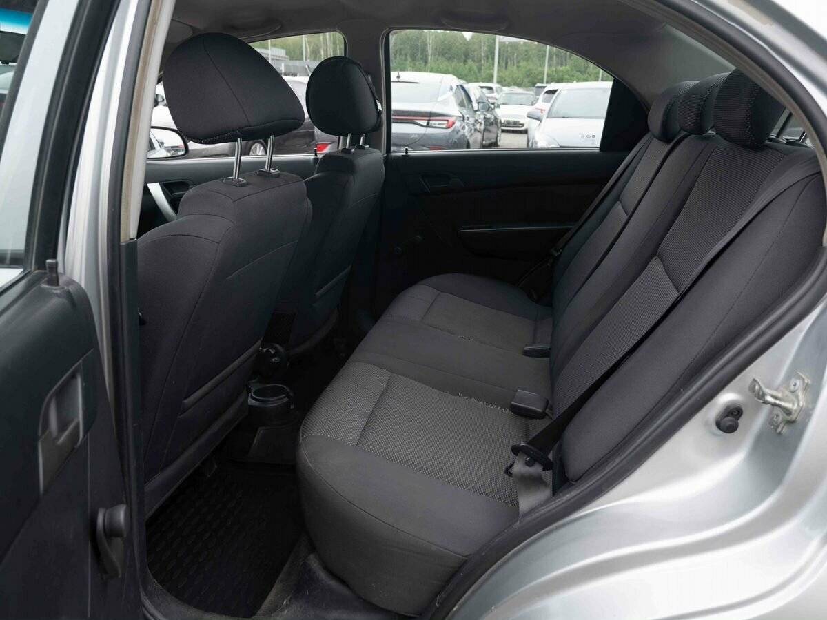 Купить Chevrolet Aveo, 2010, 256 200 км, фото №9