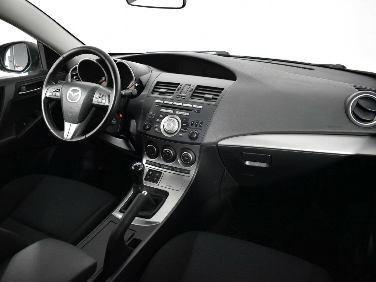 Купить Mazda 3, 2011, 239 000 км, фото №9