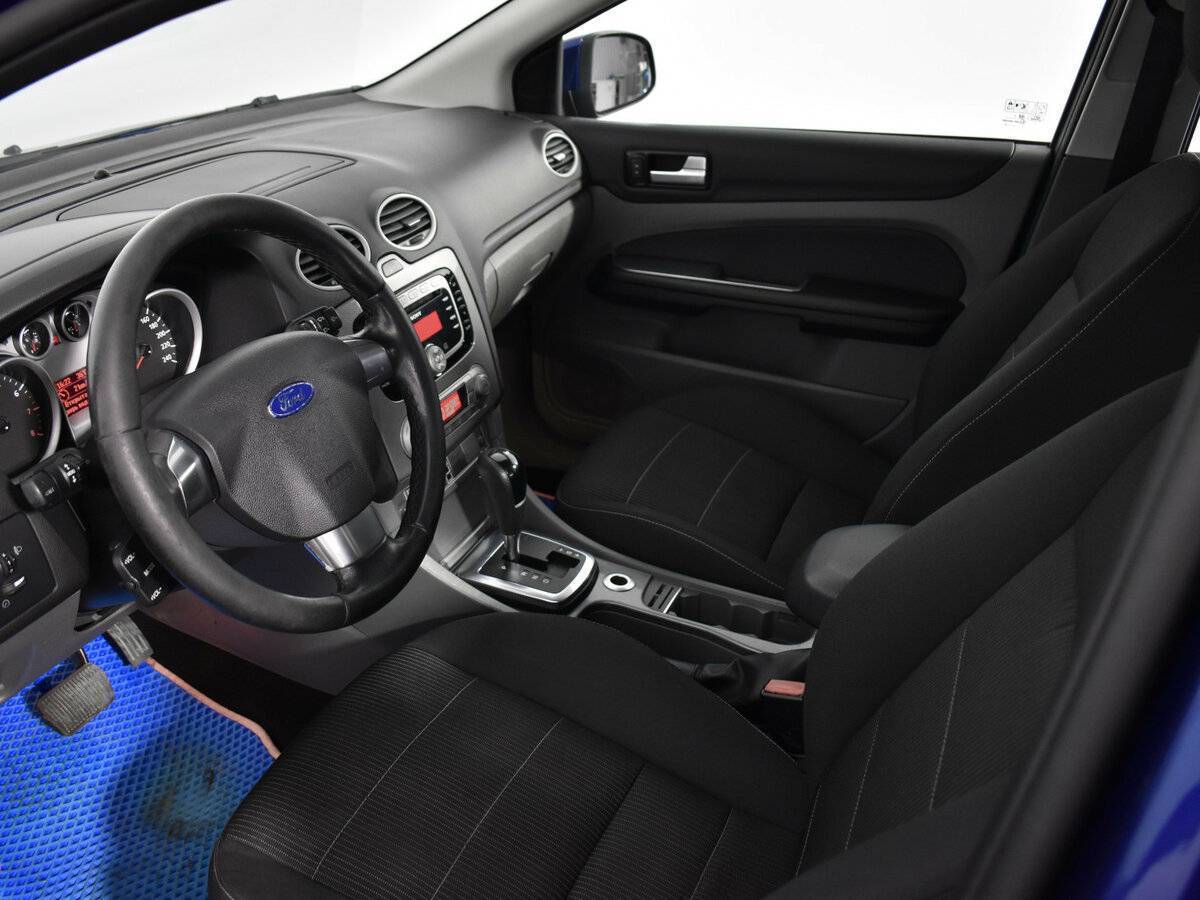 Купить Ford Focus, 2010, 225 295 км, фото №9