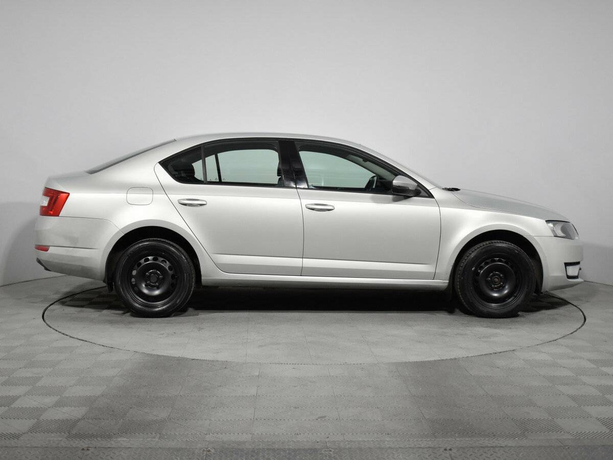 Купить Skoda Octavia, 2015, 120 000 км, фото №4