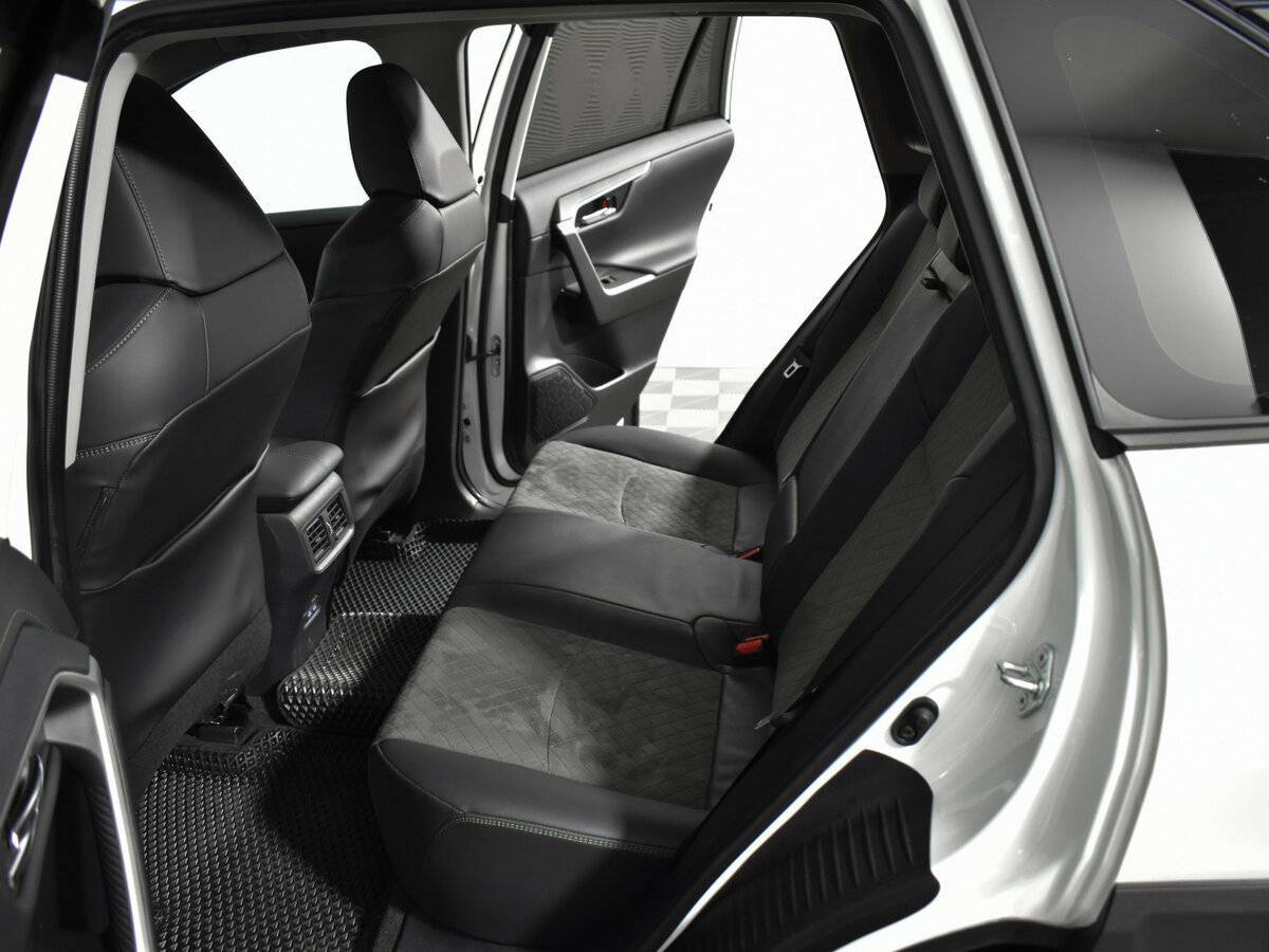 Купить Toyota RAV4, 2022, 4 323 км, фото №11