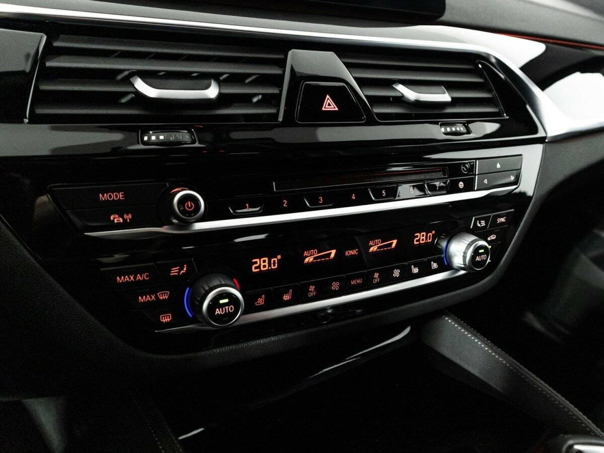 Купить BMW 6 серии Gran Turismo 630d xDrive, 2018, 79 300 км, фото №25