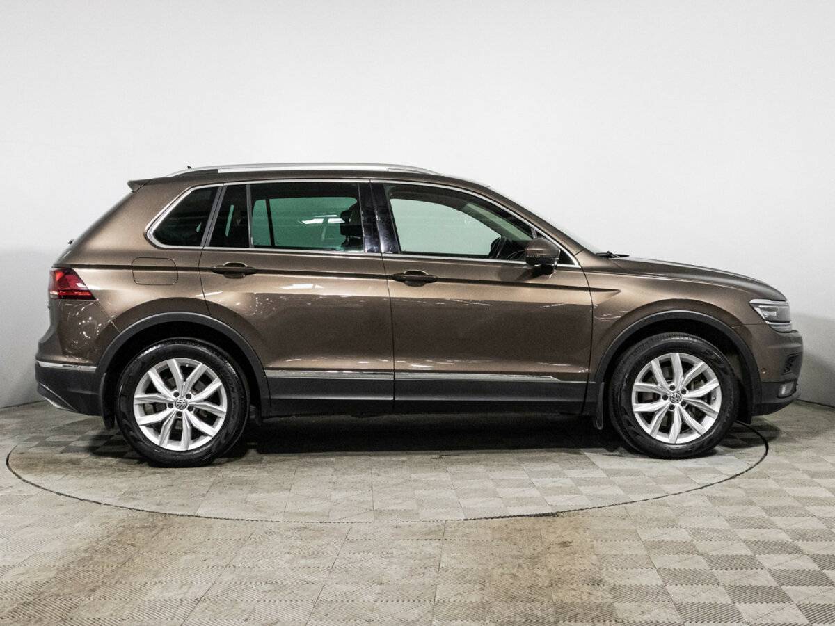Купить Volkswagen Tiguan, 2017, 94 416 км, фото №4