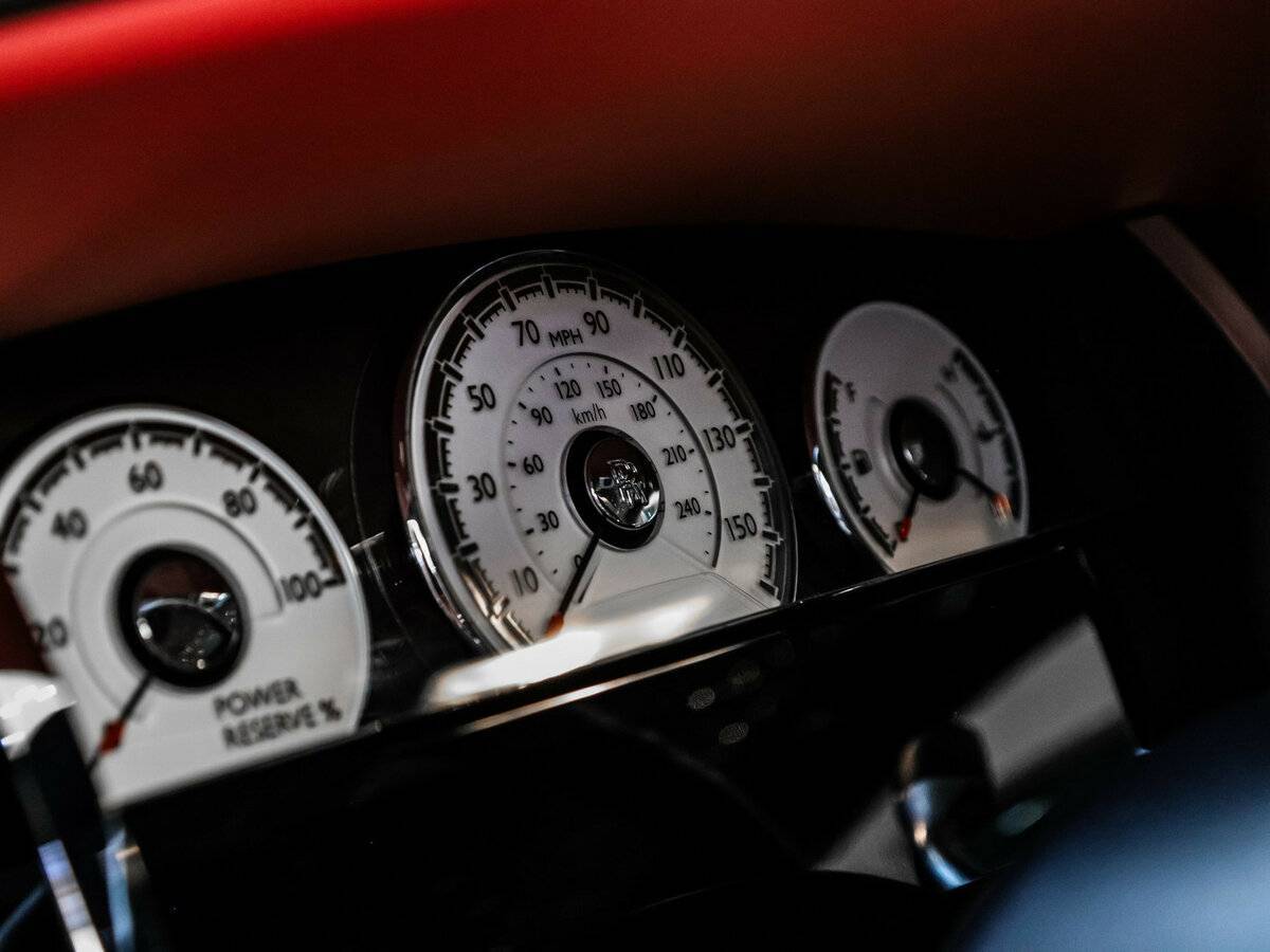 Купить Rolls-Royce Wraith, 2018, 14 313 км, фото №26