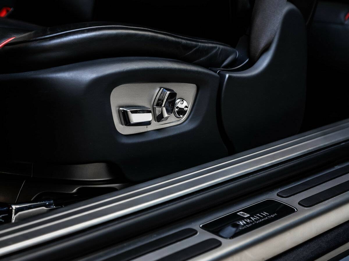 Купить Rolls-Royce Wraith, 2018, 14 313 км, фото №28