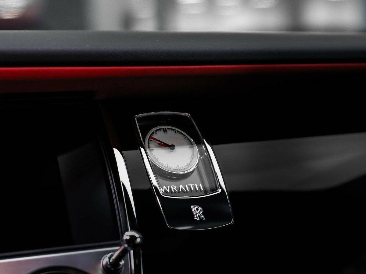 Купить Rolls-Royce Wraith, 2018, 14 313 км, фото №31