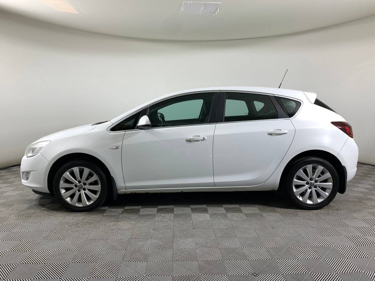 Купить Opel Astra, 2011, 131 254 км, фото №8