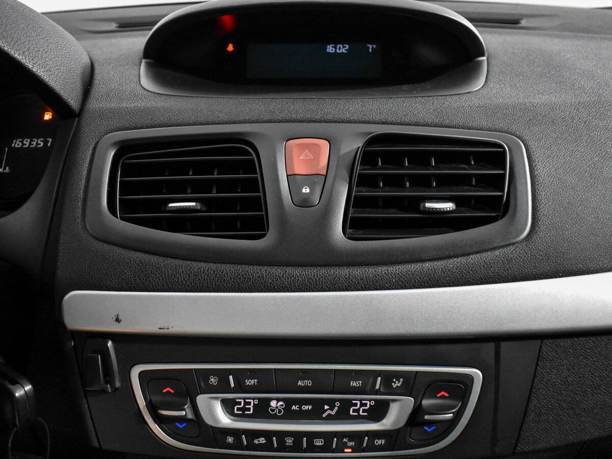 Купить Renault Megane, 2010, 169 000 км, фото №15