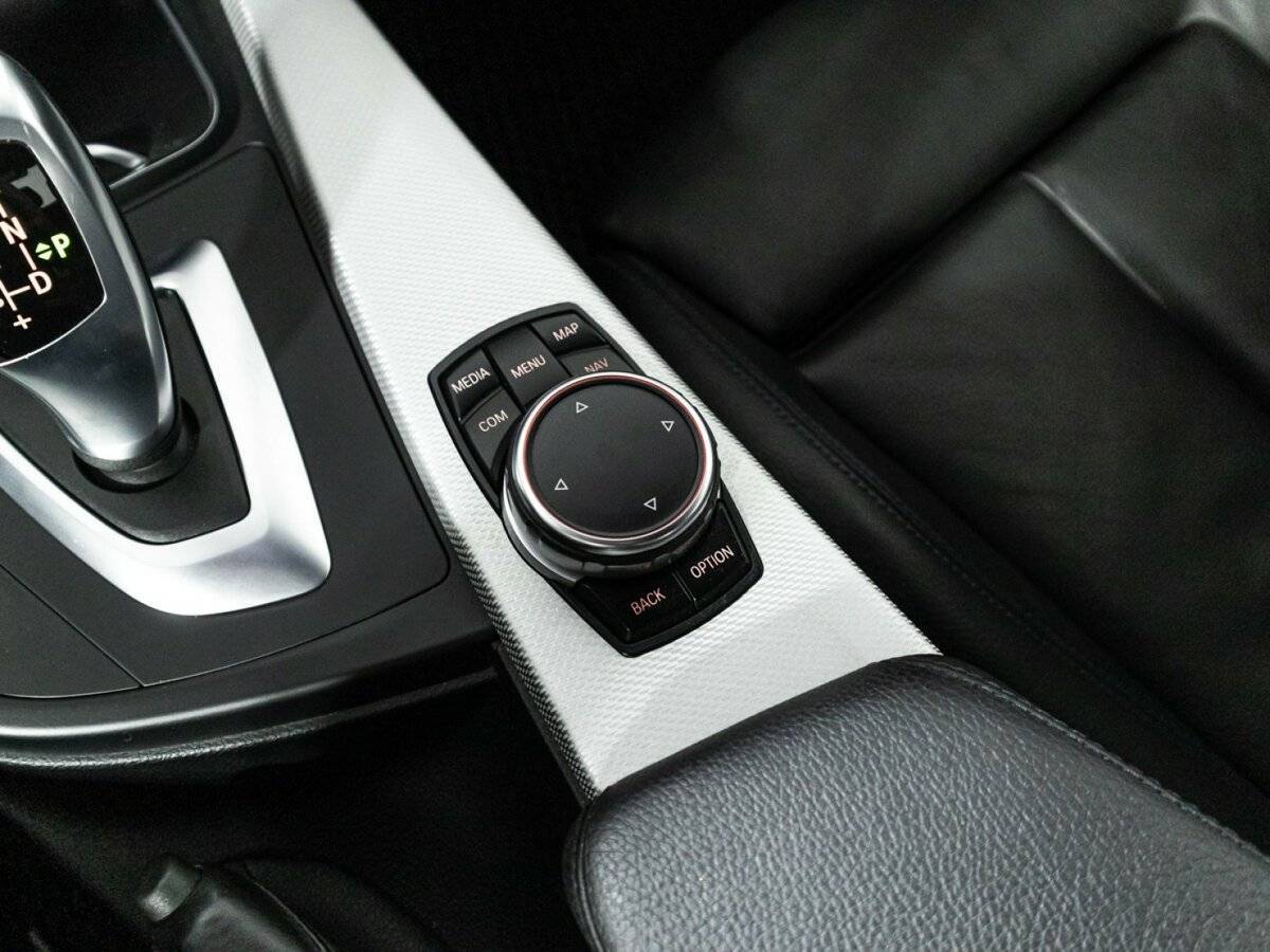 Купить BMW 3 серии 320i xDrive, 2018, 85 826 км, фото №18