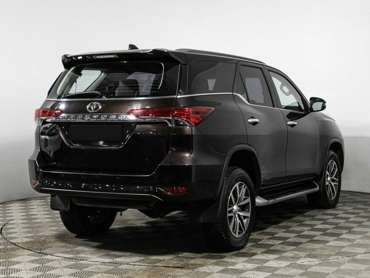 Купить Toyota Fortuner, 2017, 72 296 км, фото №5