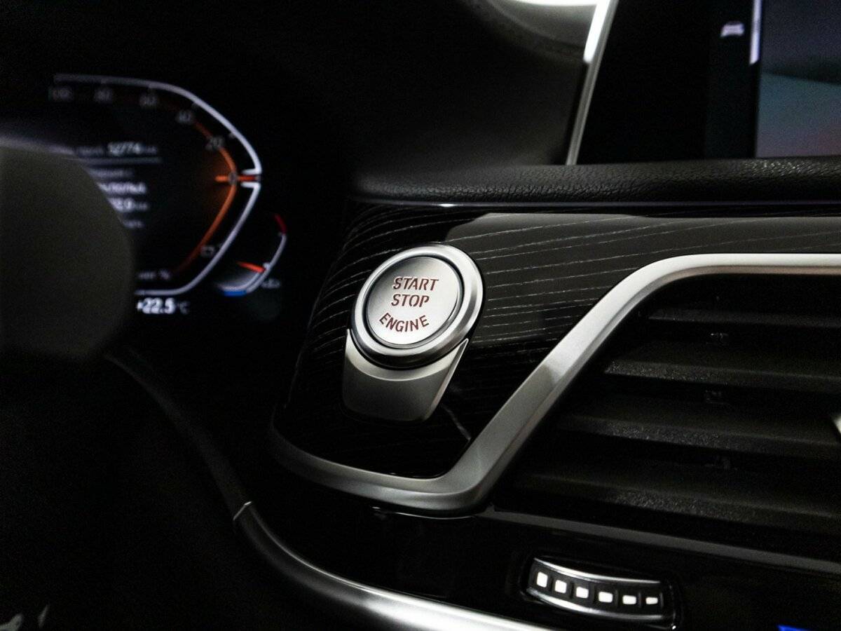 Купить BMW 7 серии 730d xDrive, 2020, 52 772 км, фото №23