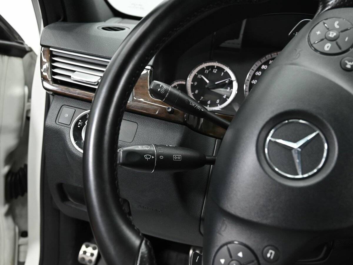 Купить Mercedes-Benz E-Класс 200 7G-Tronic, 2011, 159 000 км, фото №8
