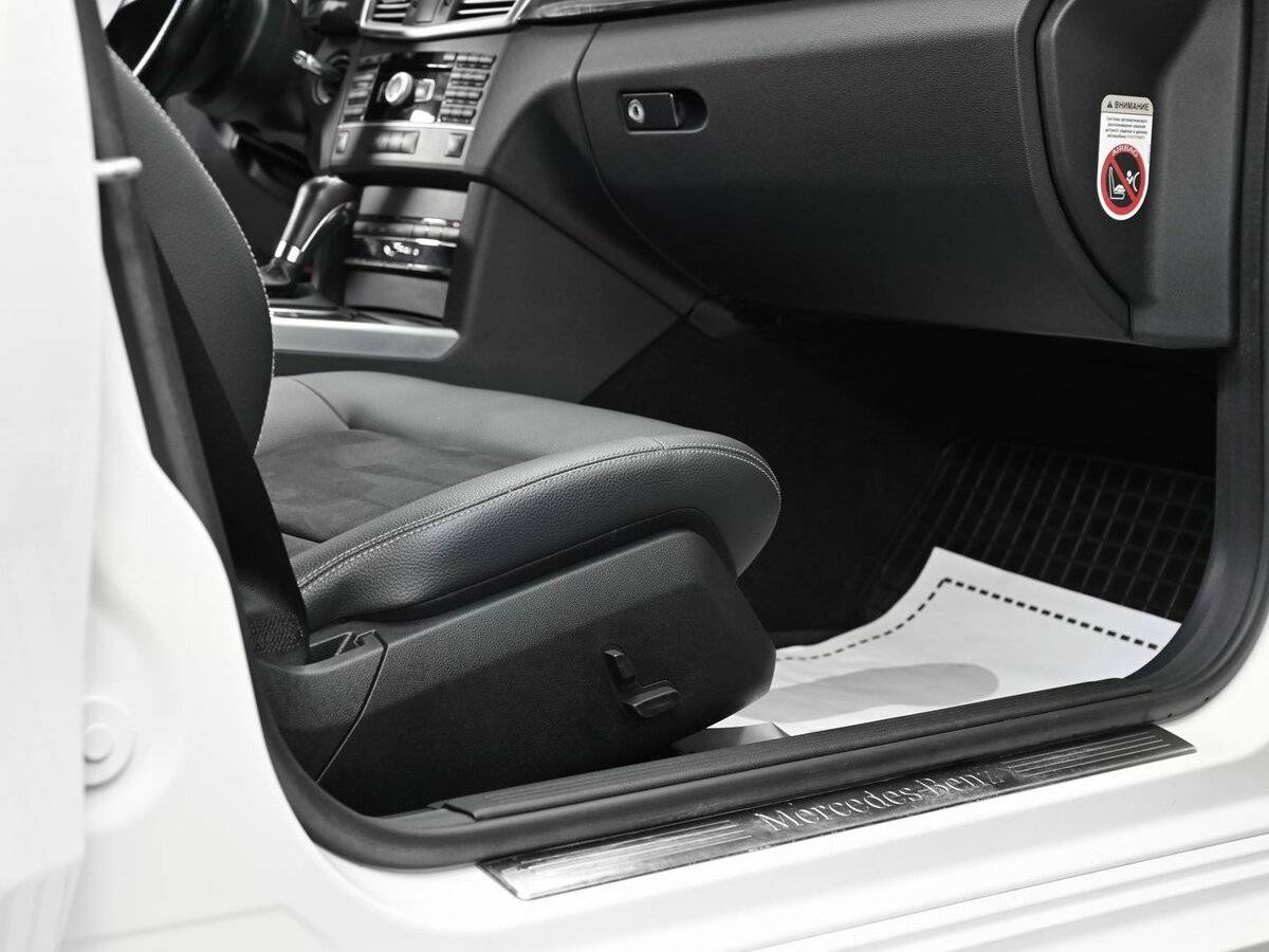 Купить Mercedes-Benz E-Класс 200 7G-Tronic, 2011, 159 000 км, фото №13