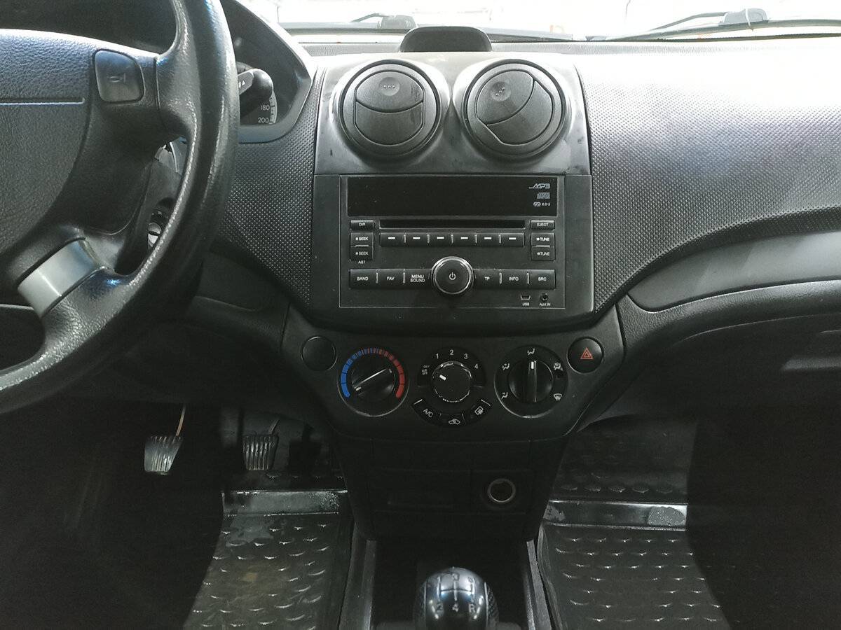 Купить Chevrolet Aveo, 2010, 118 062 км, фото №15