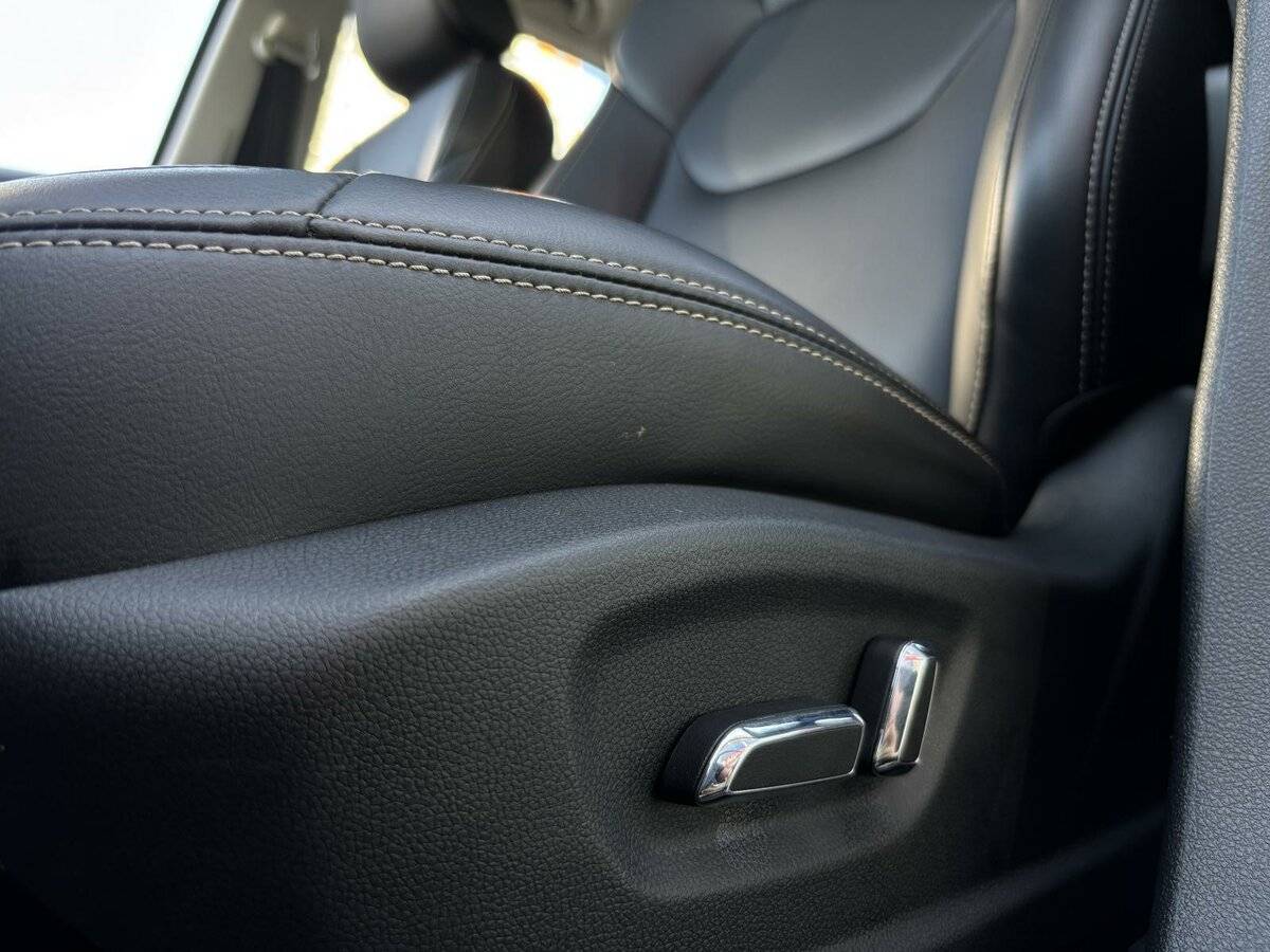 Купить FAW Besturn X40, 2019, 118 376 км, фото №15