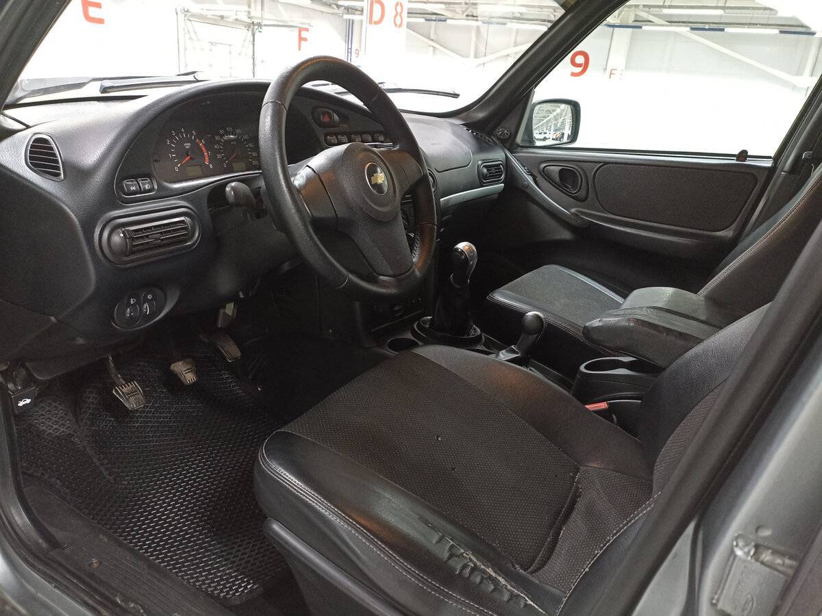 Купить Chevrolet Niva, 2012, 176 097 км, фото №16