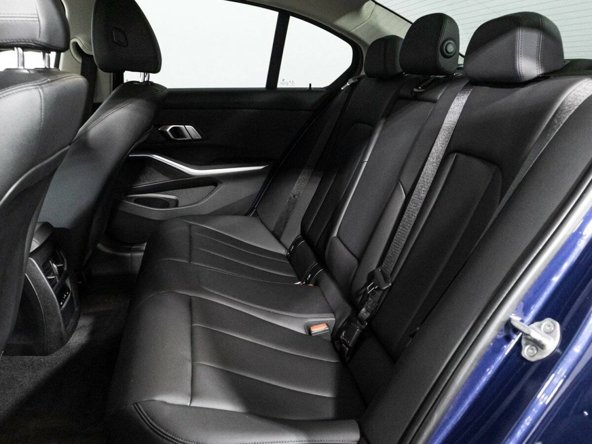 Купить BMW 3 серии 318i, 2020, 40 415 км, фото №10