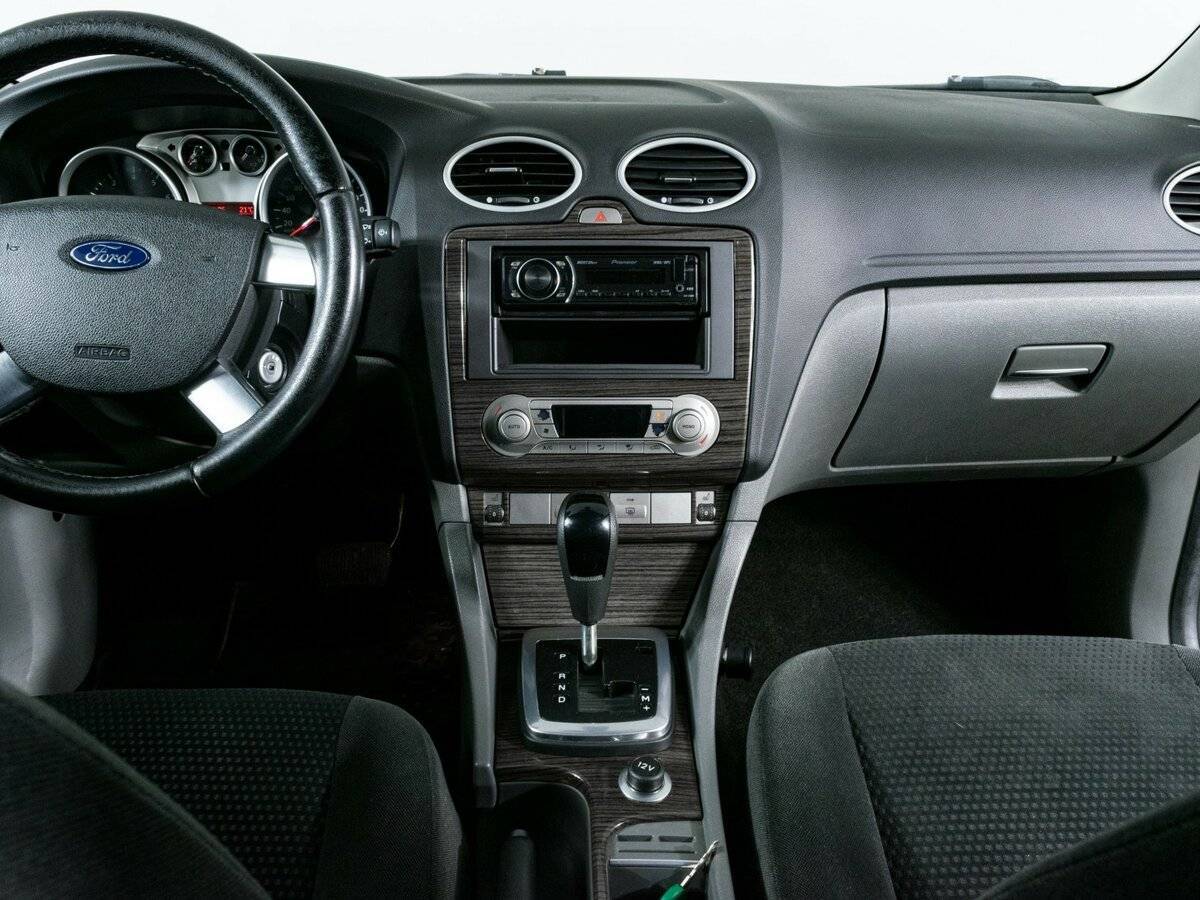 Купить Ford Focus, 2008, 105 373 км, фото №9