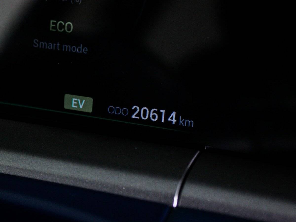 Купить Voyah Free, 2023, 20 565 км, фото №11