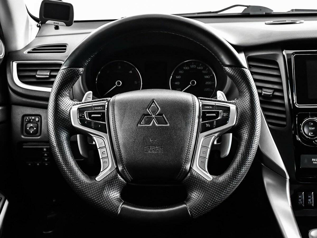 Купить Mitsubishi Pajero Sport, 2017, 138 833 км, фото №12