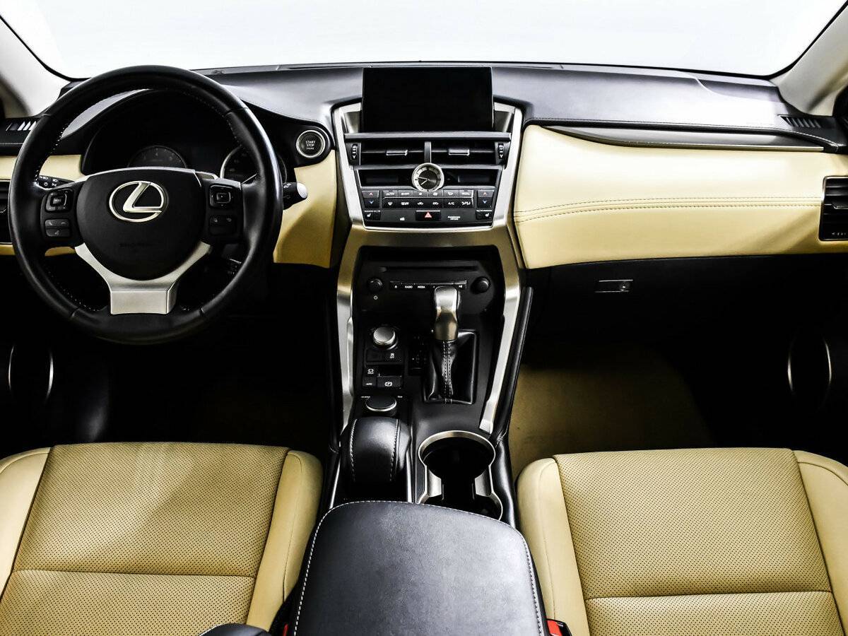 Купить Lexus NX 200t, 2015, 70 796 км, фото №11