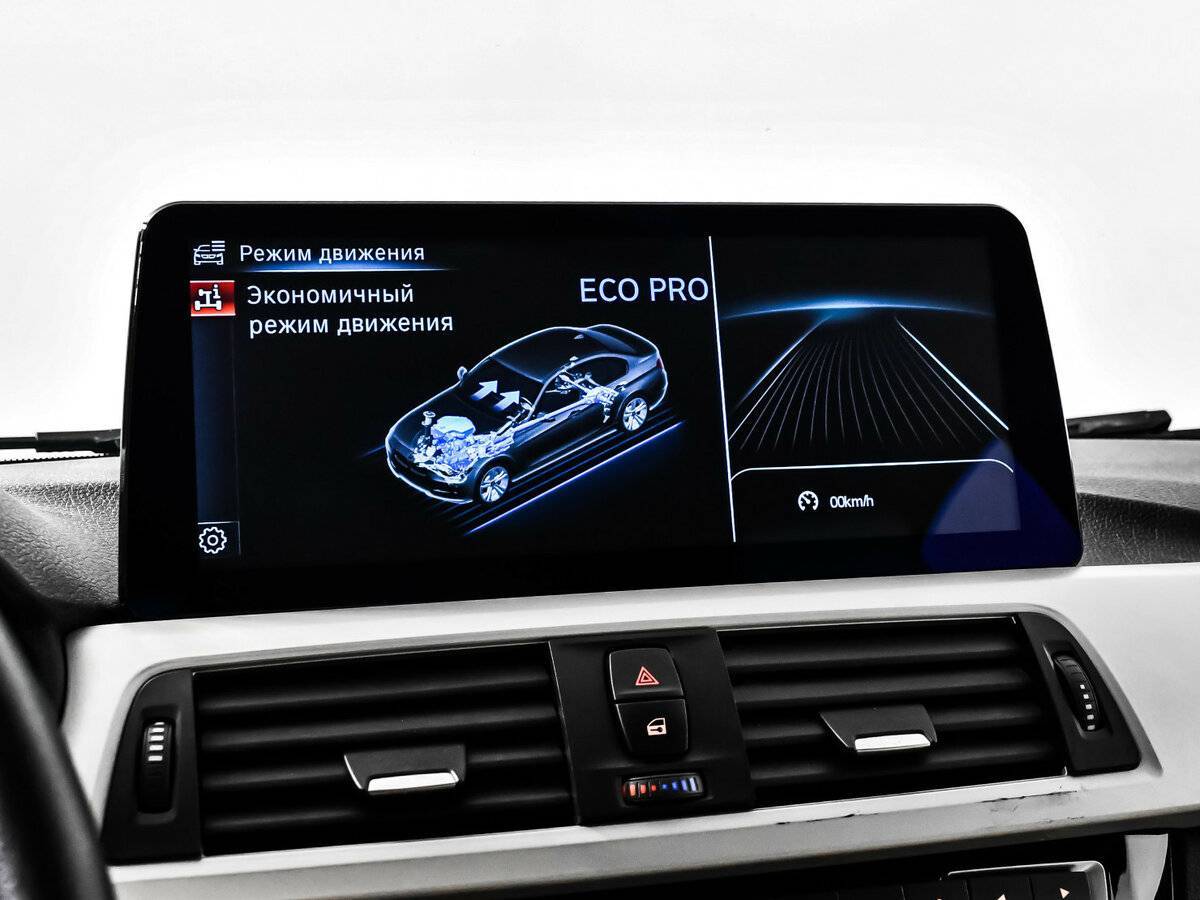 Купить BMW 3 серии 318i, 2015, 105 980 км, фото №19