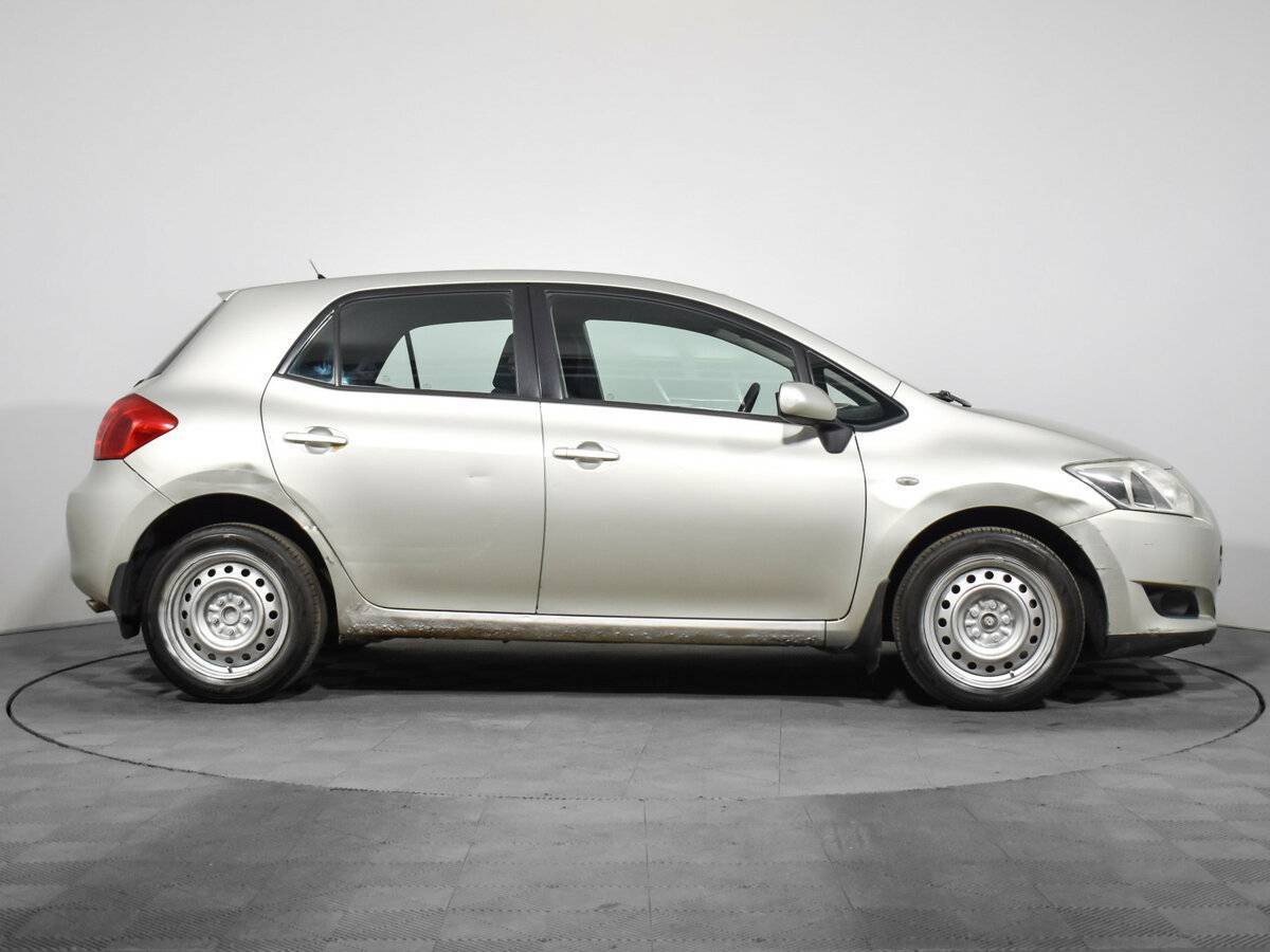 Купить Toyota Auris, 2008, 185 091 км, фото №4