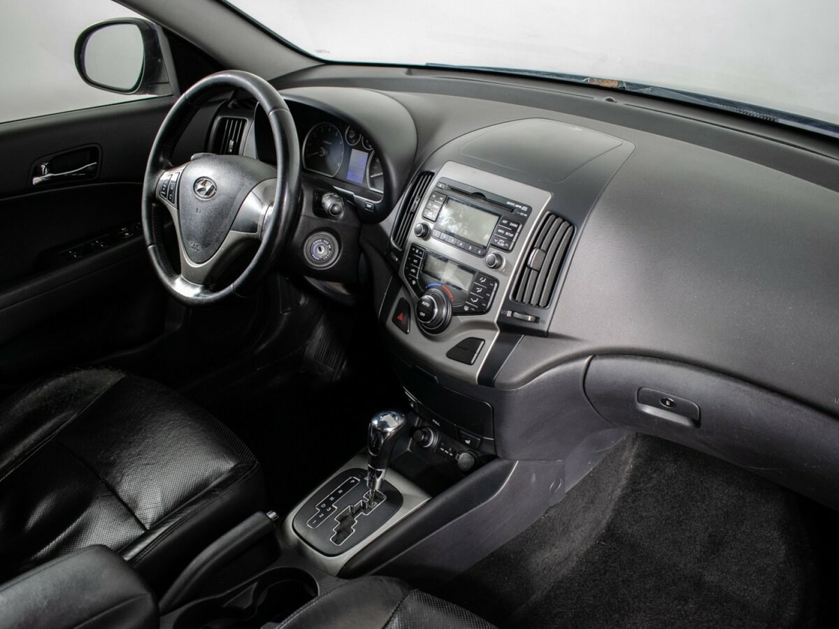Купить Hyundai i30 I, 2009, 252 708 км, фото №9