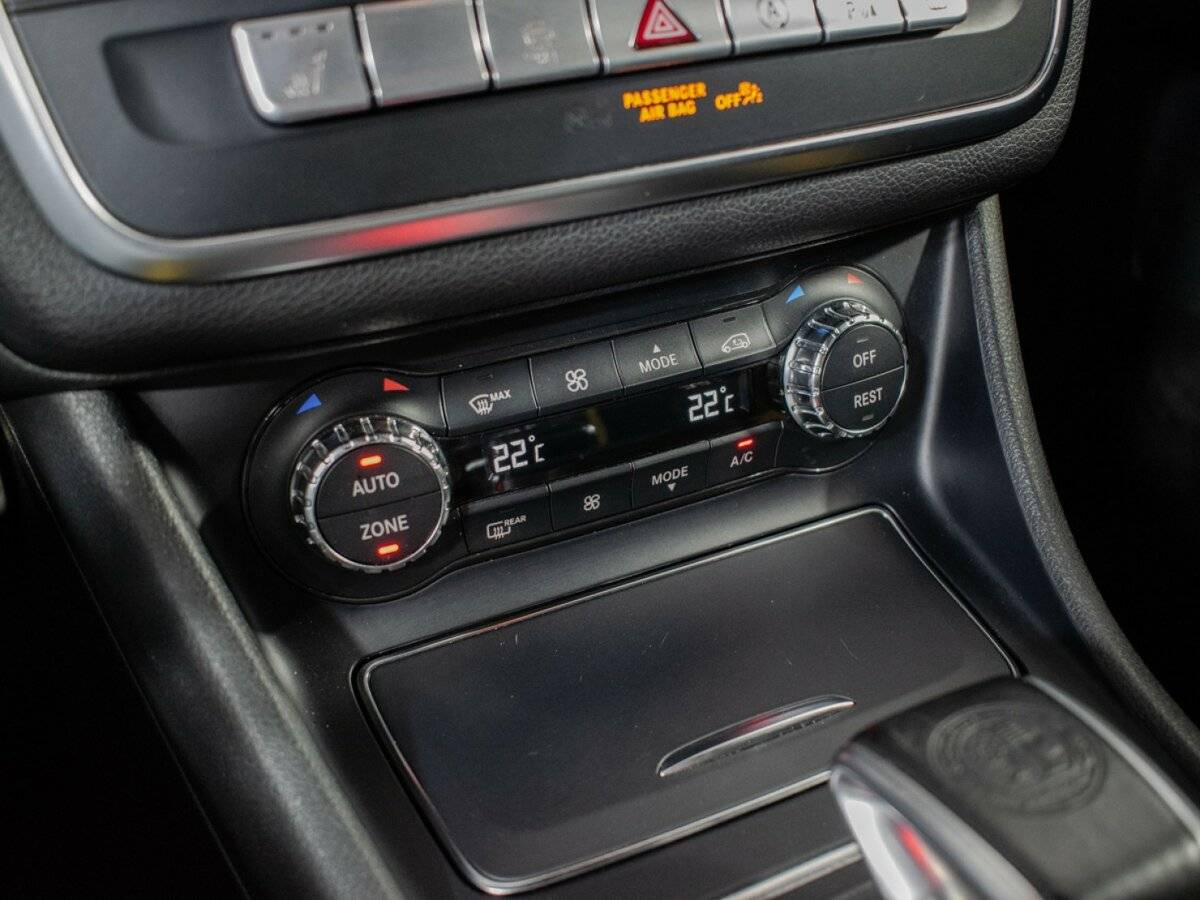 Купить Mercedes-Benz GLA AMG 45 AMG I (X156) Рестайлинг, 2018, 76 919 км, фото №15