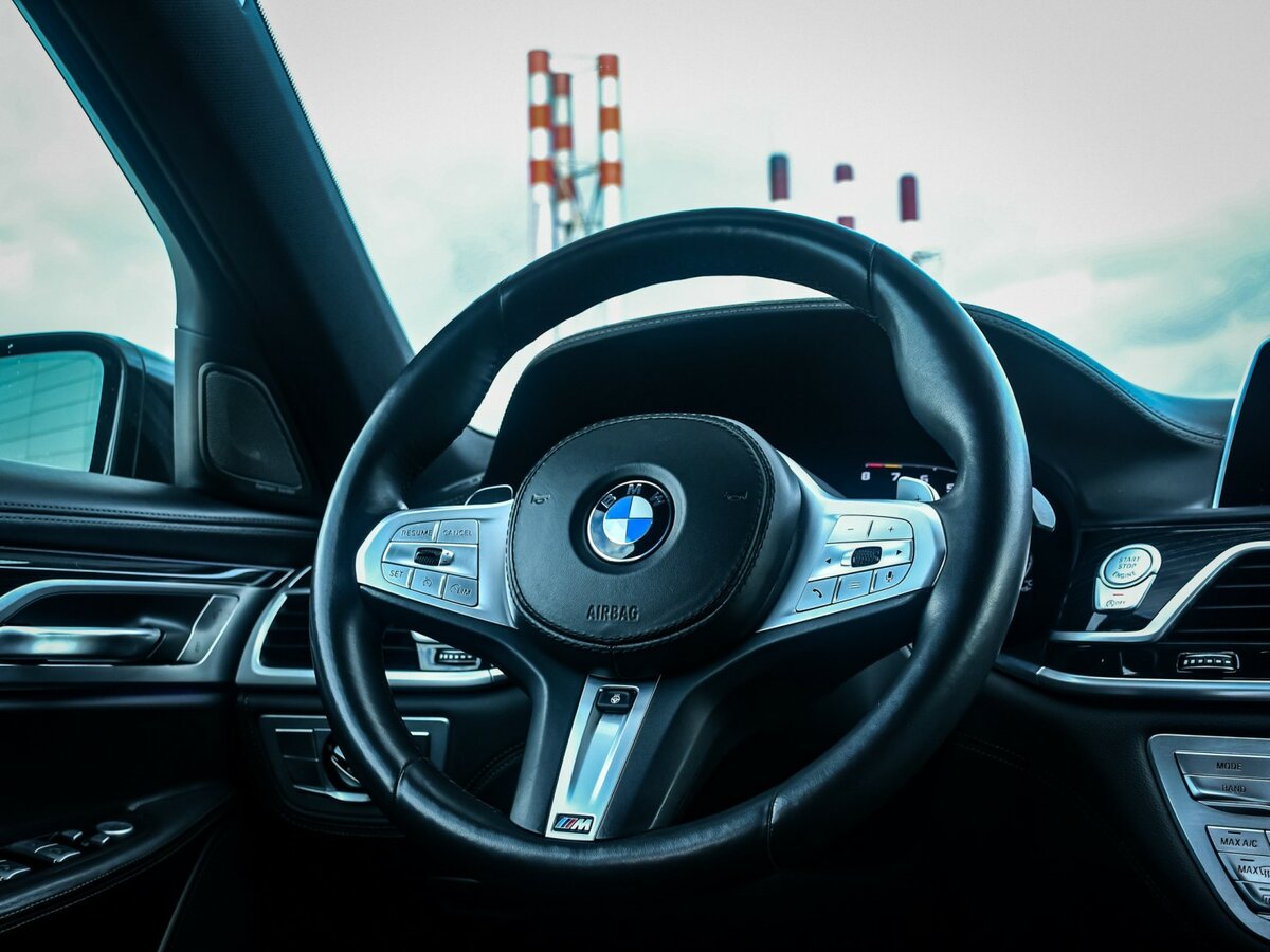 Купить BMW 7 серии 730d xDrive VI (G11/G12) Рестайлинг, 2020, 90 858 км, фото №17