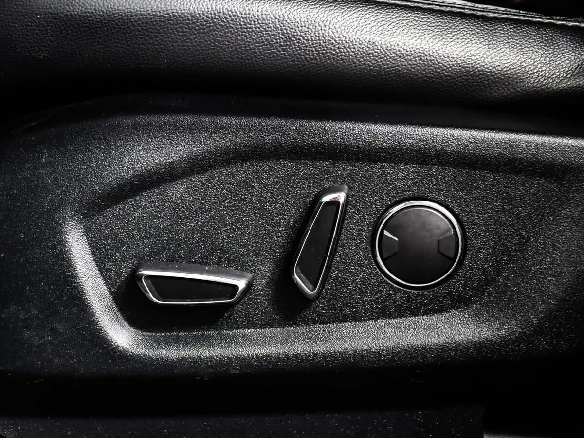 Купить Ford Explorer V Рестайлинг 2, 2018, 119 244 км, фото №19