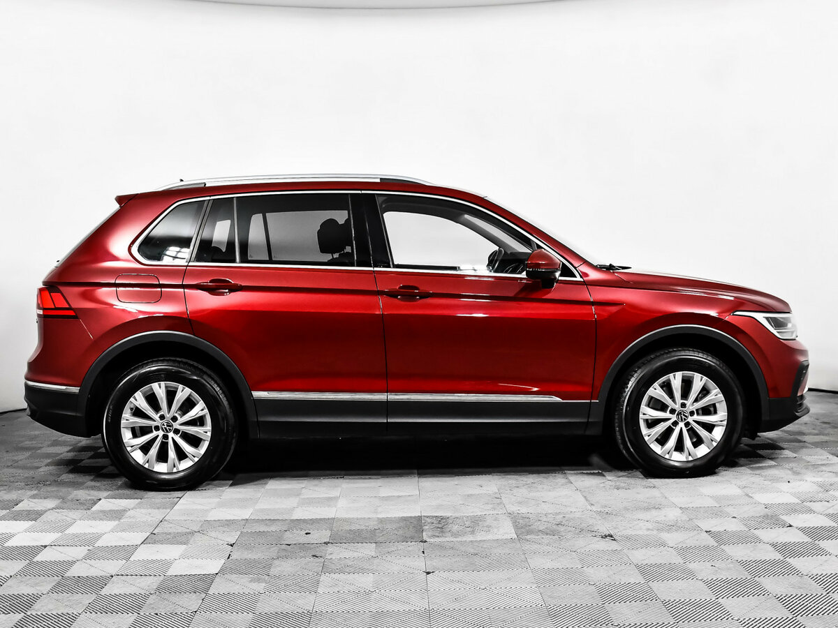 Купить Volkswagen Tiguan II Рестайлинг, 2020, 29 103 км, фото №4