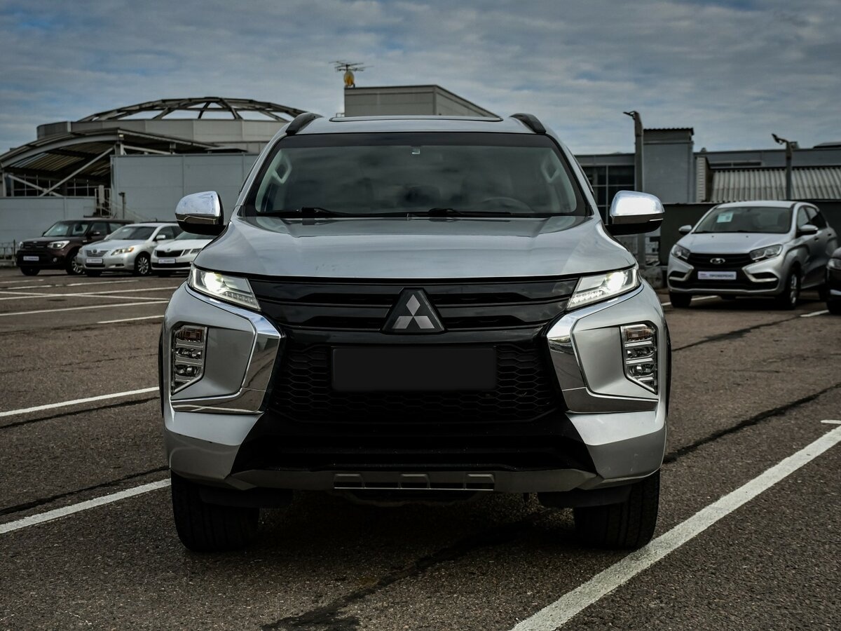 Mitsubishi Montero Sport