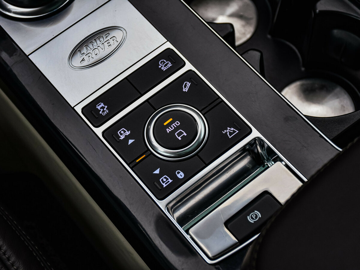 Купить Land Rover Range Rover Long IV Рестайлинг, 2019, 96 694 км, фото №22