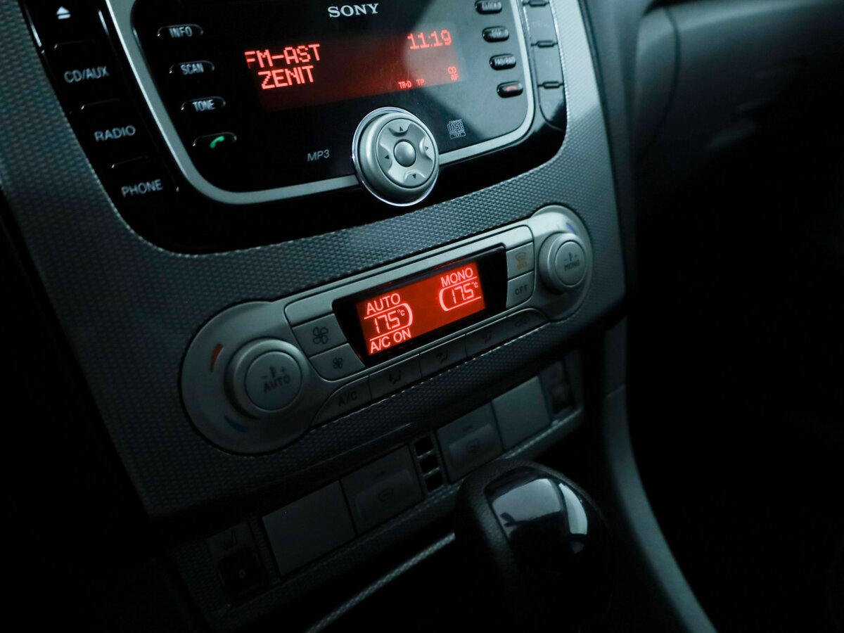 Купить Ford Focus II Рестайлинг, 2010, 272 719 км, фото №10