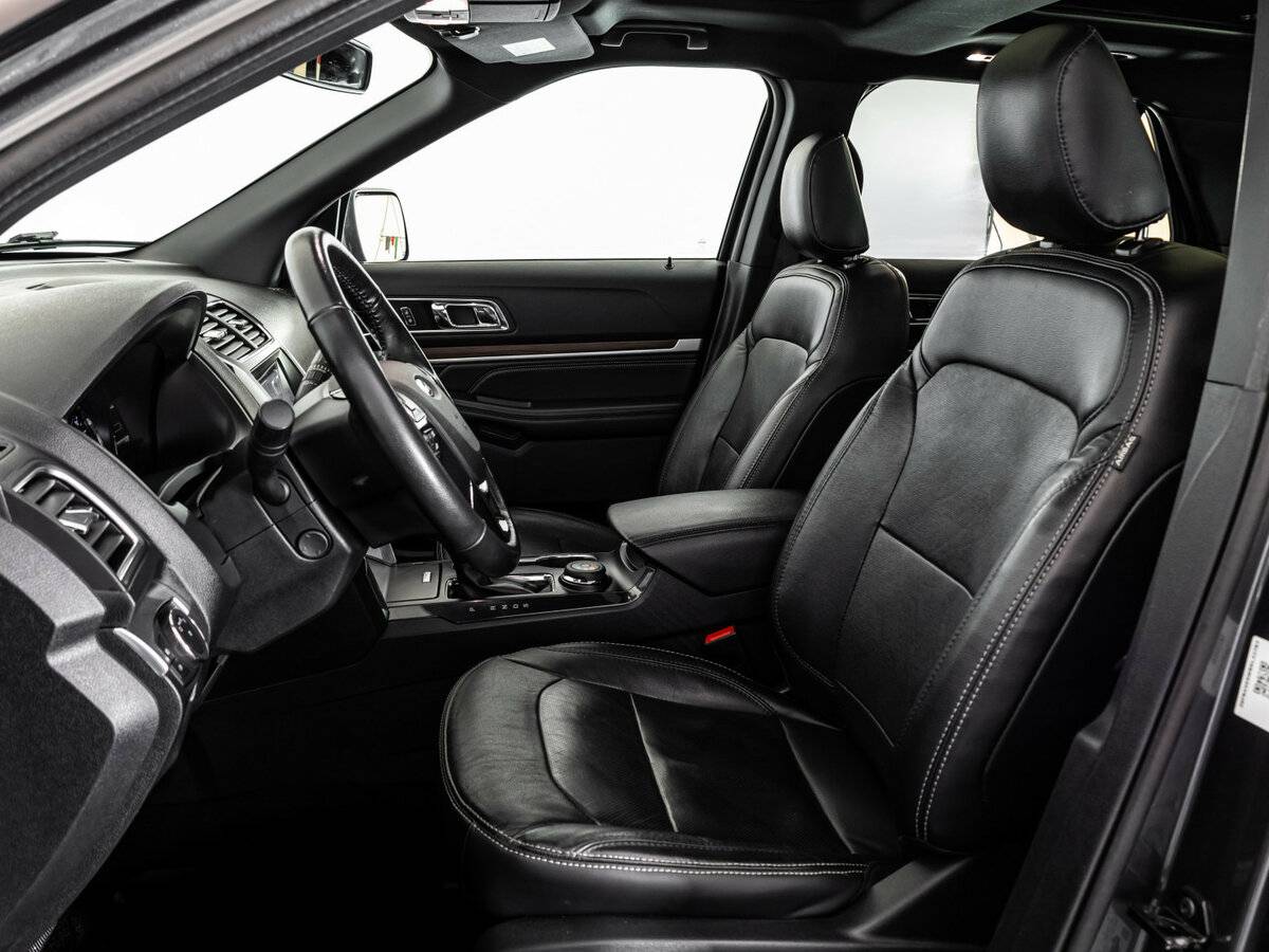 Купить Ford Explorer V Рестайлинг 2, 2019, 131 487 км, фото №19