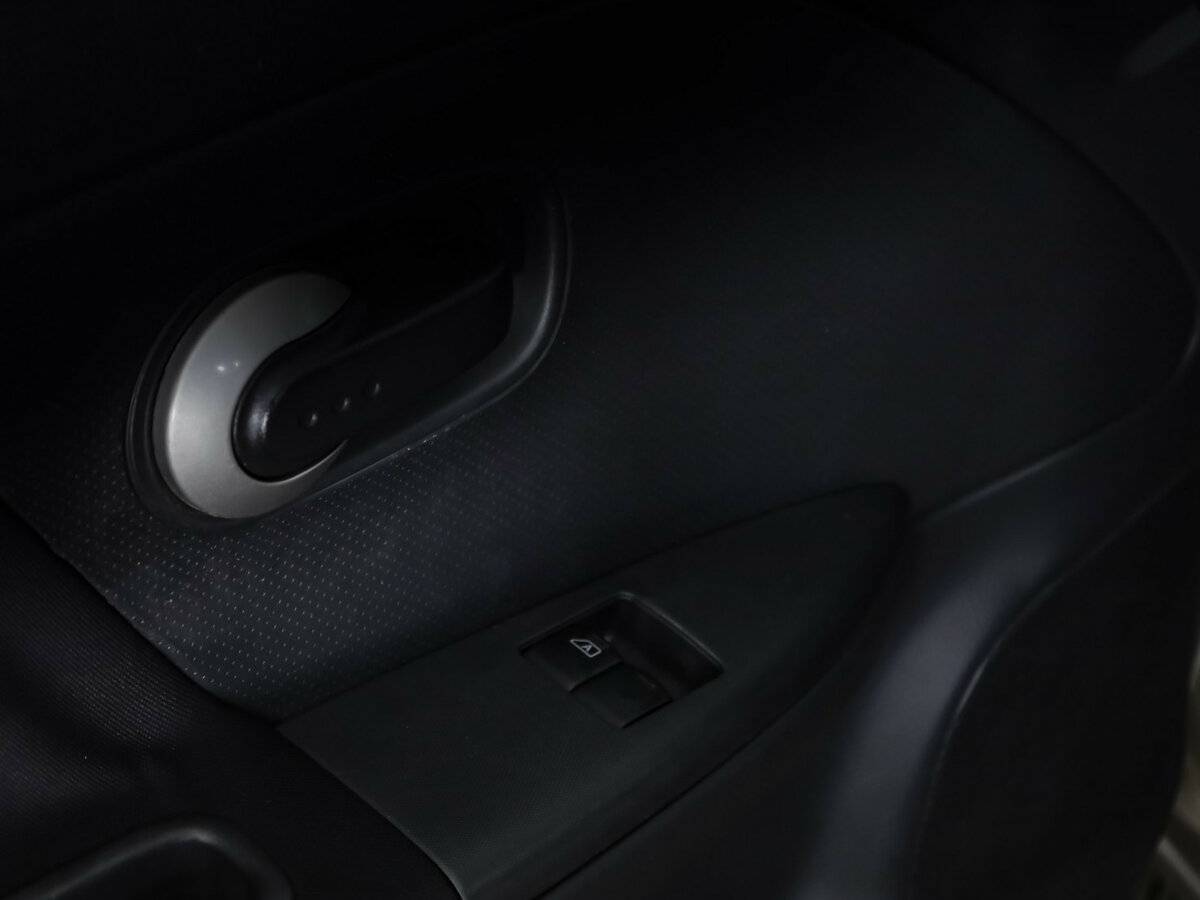 Купить Nissan Note I Рестайлинг, 2010, 261 723 км, фото №10